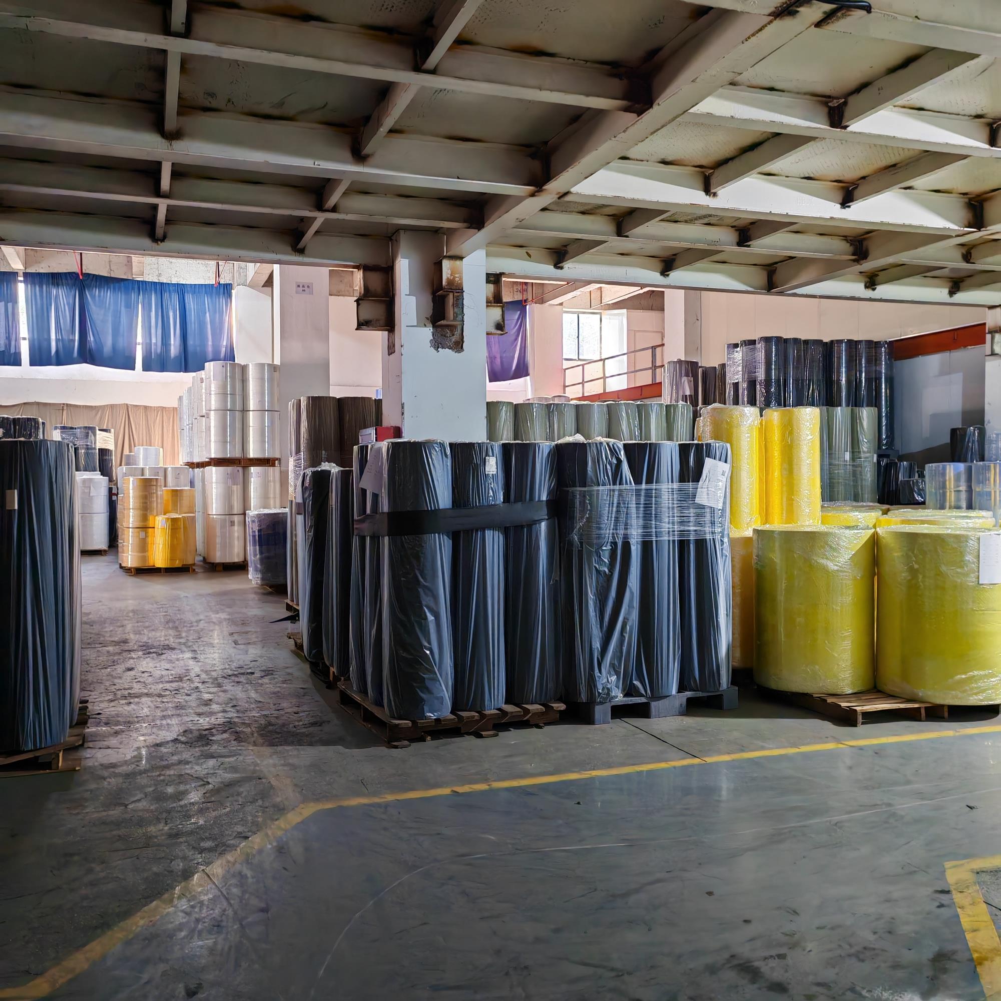 仓库4.jpg
